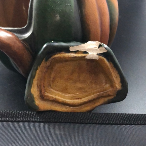 Teapot - Picture 7 of 8